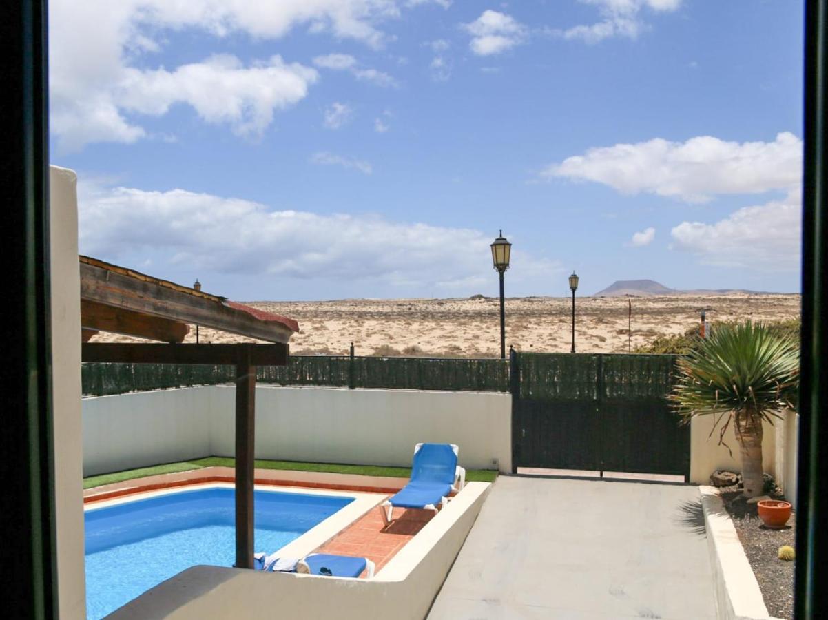 Villa Con Piscina Cerca De Las Dunas De Corralejo Buitenkant foto
